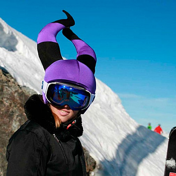 S081 Witch нашлемник